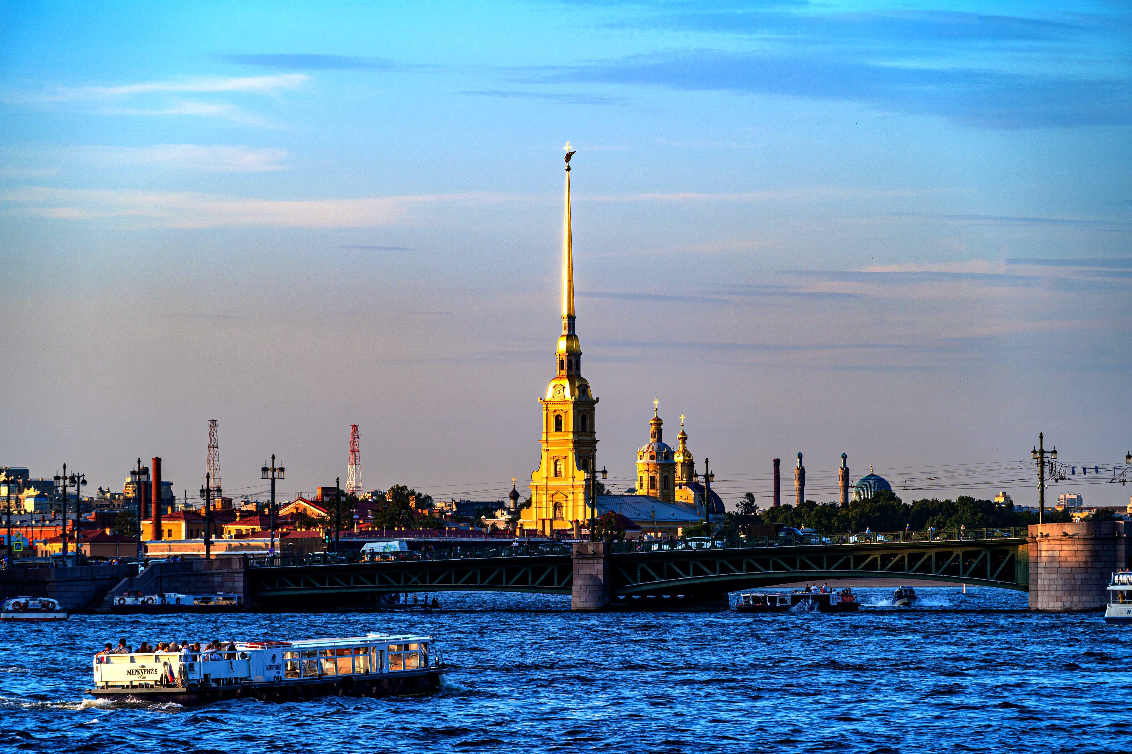 City Tour and the Peter and Paul Fortress